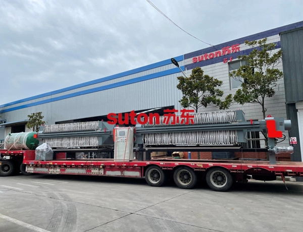 壓濾機(jī)-隔膜壓濾機(jī)-板框壓濾機(jī)-江蘇蘇東化工機(jī)械有限公司 壓濾機(jī)-隔膜壓濾機(jī)-板框壓濾機(jī)-江蘇蘇東化工機(jī)械有限公司